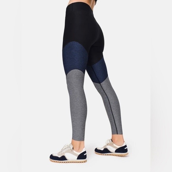Outdoor Voices Pants - Outdoor Voices Springs 7/8 high rise color block athletic leggings size XS